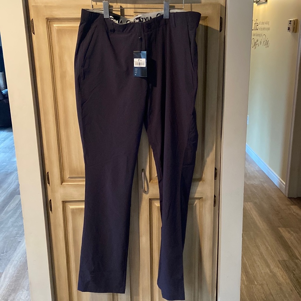 NEW WITH TAGS. ZYIA ACTIVE MENS COMFY PANTS. Size XL and black in colour